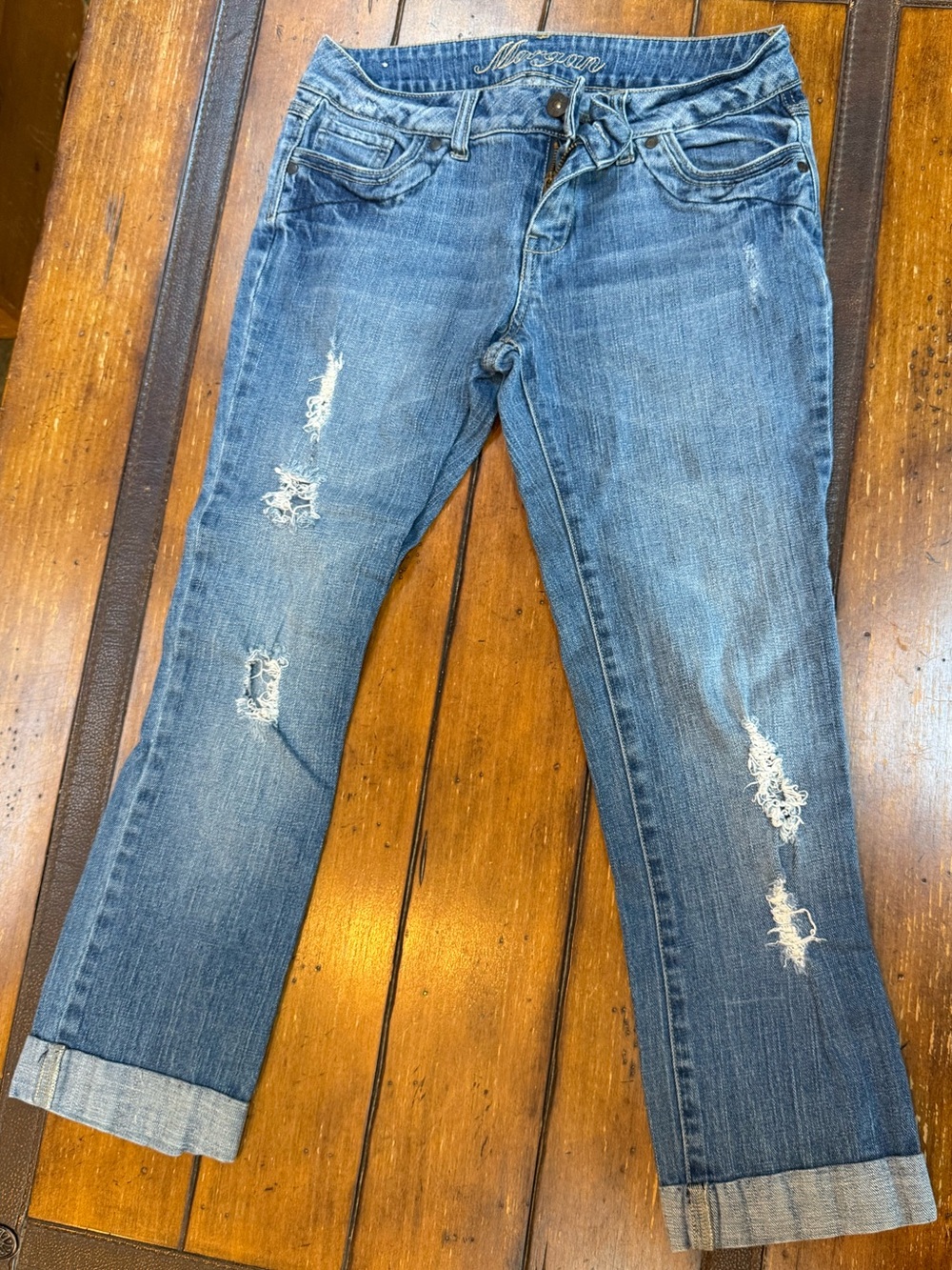 VINTAGE Y2K dELiA*s Distressed Cropped Blue Jeans